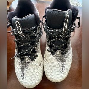 Size 6 youth cleats